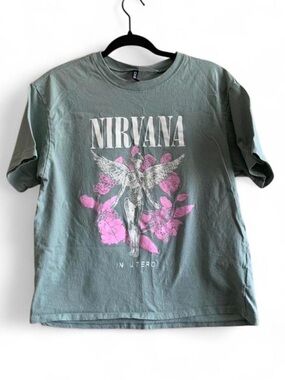 NIRVANA Sage Green Tee Size Medium